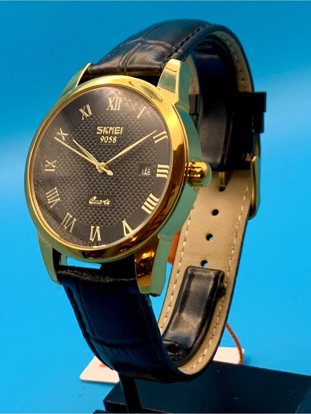 SKMEI 9058 Men’s Dress Quartz Wristwatch Leather Strap Date Display Working